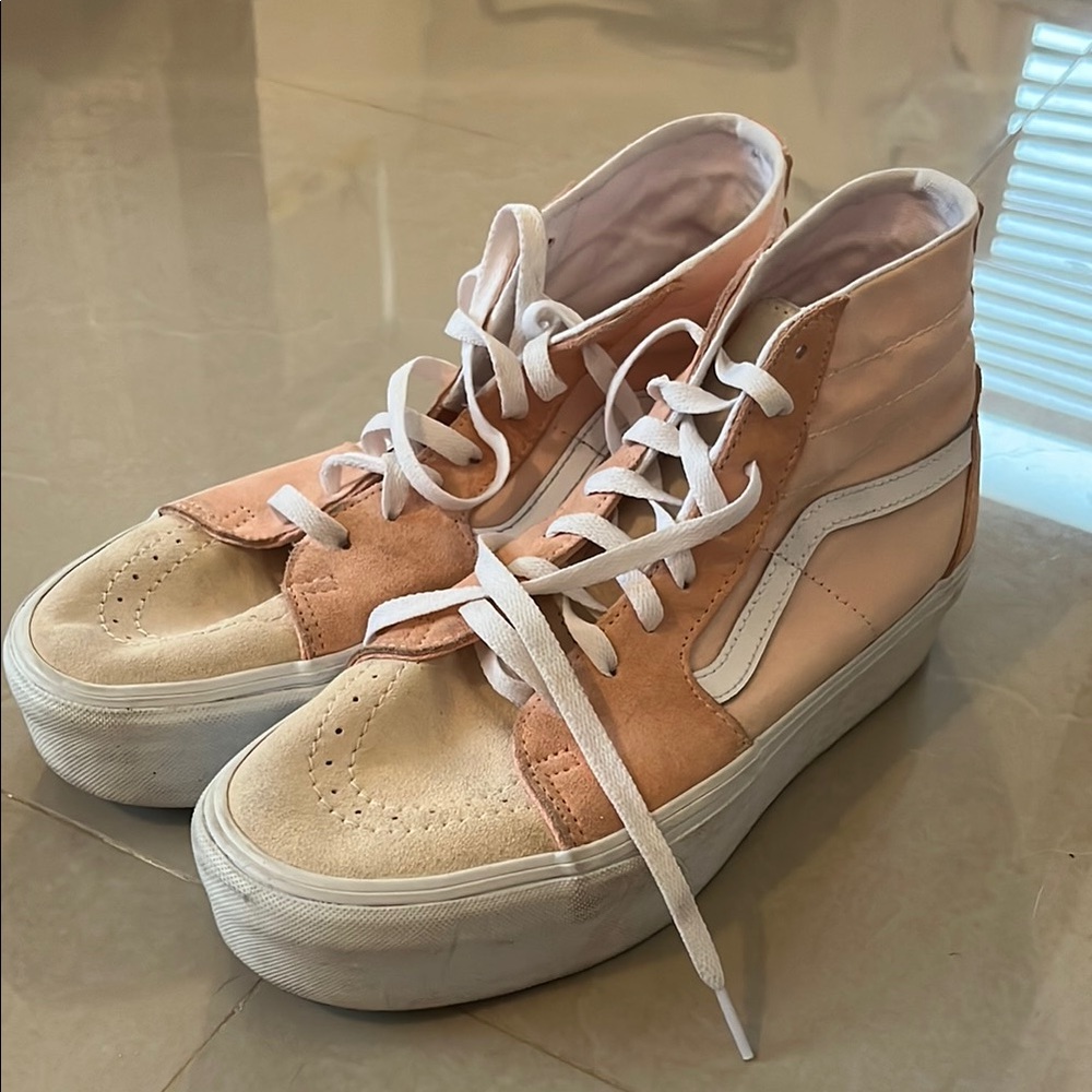 Vans Women's High-Top Sneakers - Pink and Cream